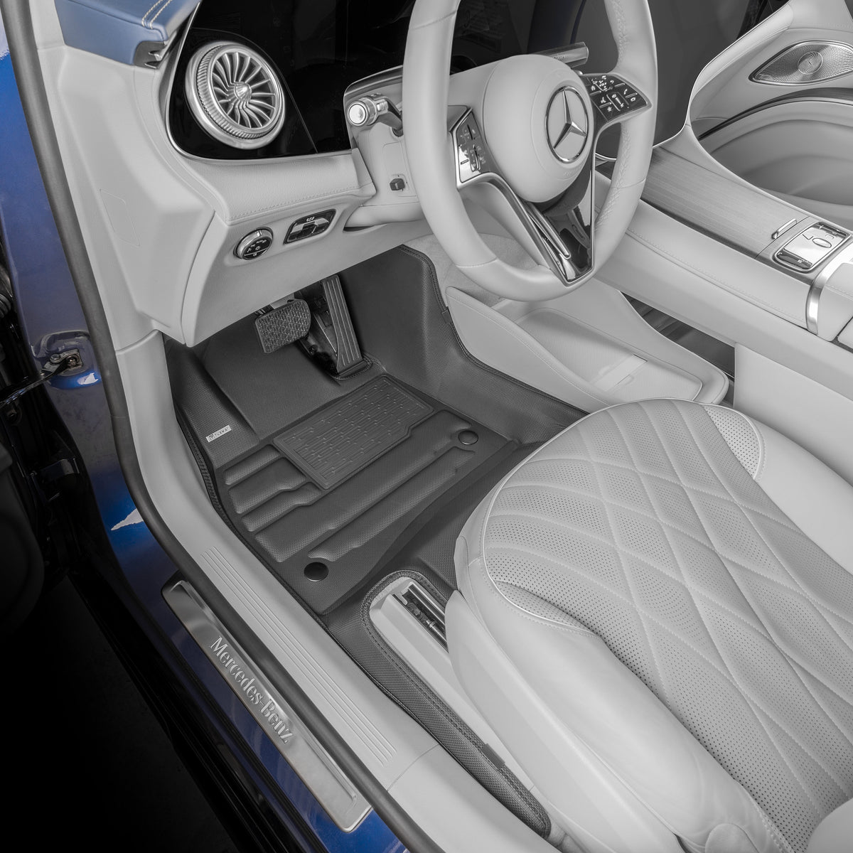 Mercedes-Benz EQS SUV 5-Seater